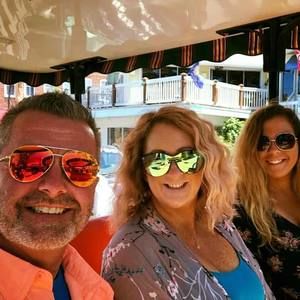 Meet your Posher, Annette